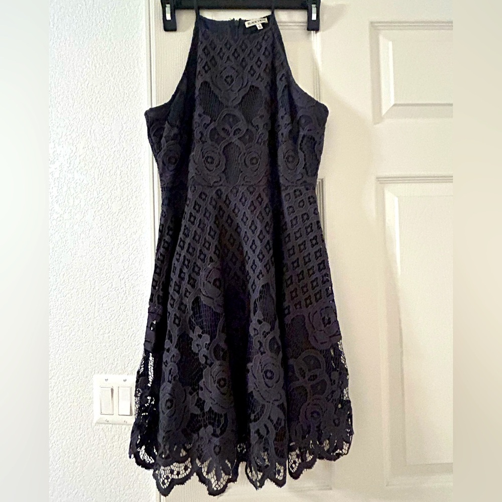 Elegant Black Lace Halter Dress